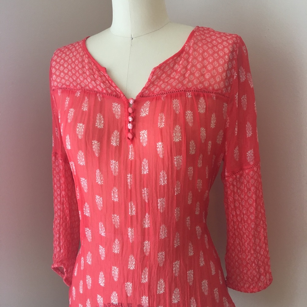 Lucky Brand Women’s Large Top
